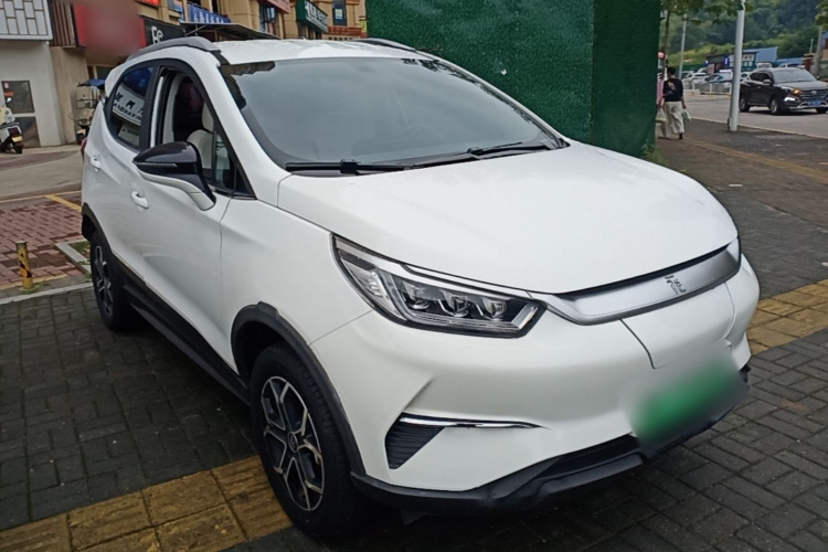 BYD Yuan Pro 2021 #4 BYD Yuan Pro 2021 car image #4