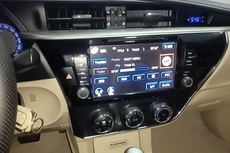 Toyota Corolla 2015 car image #17