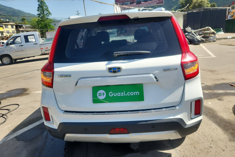 GEELY Vision X6 2018 immagine di auto #6