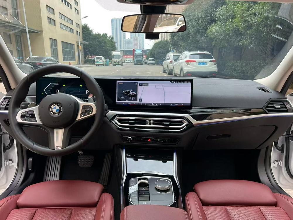 BMW 3 Series 2024 #7 BMW 3 Series 2024 car image #7
