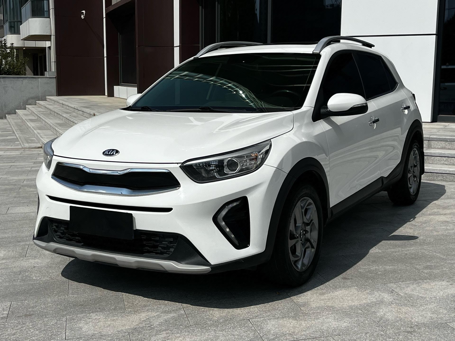 Kia KX1 2019 car image 