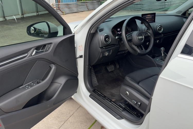Audi A3 2018 #10 Audi A3 2018 car image #10