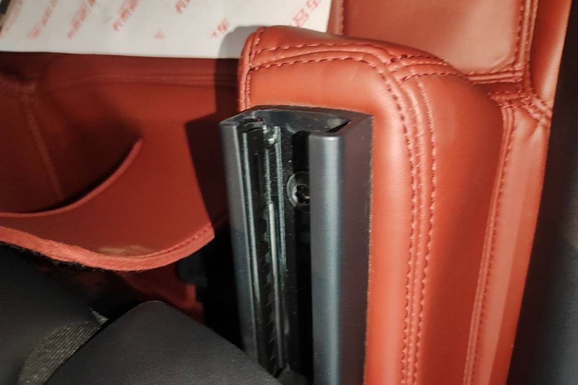 Tesla Model Y 2023 car image #16