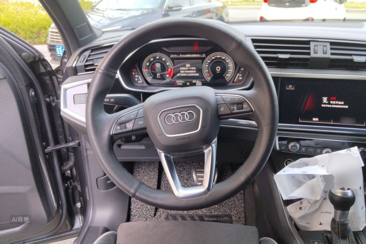 Audi Q3 2022 #12 Audi Q3 2022 car image #12