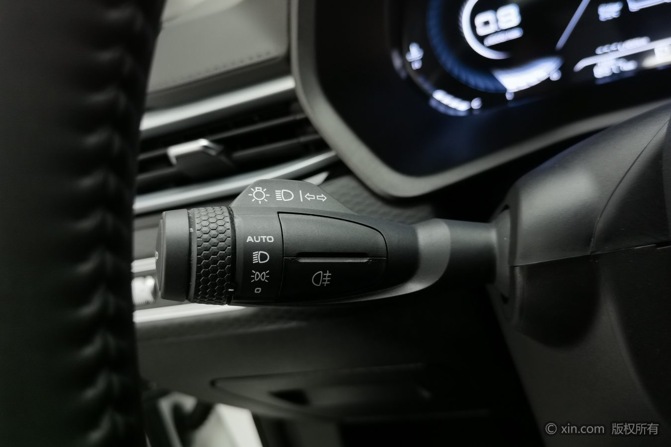 GEELY Emgrand 2024 car image #22
