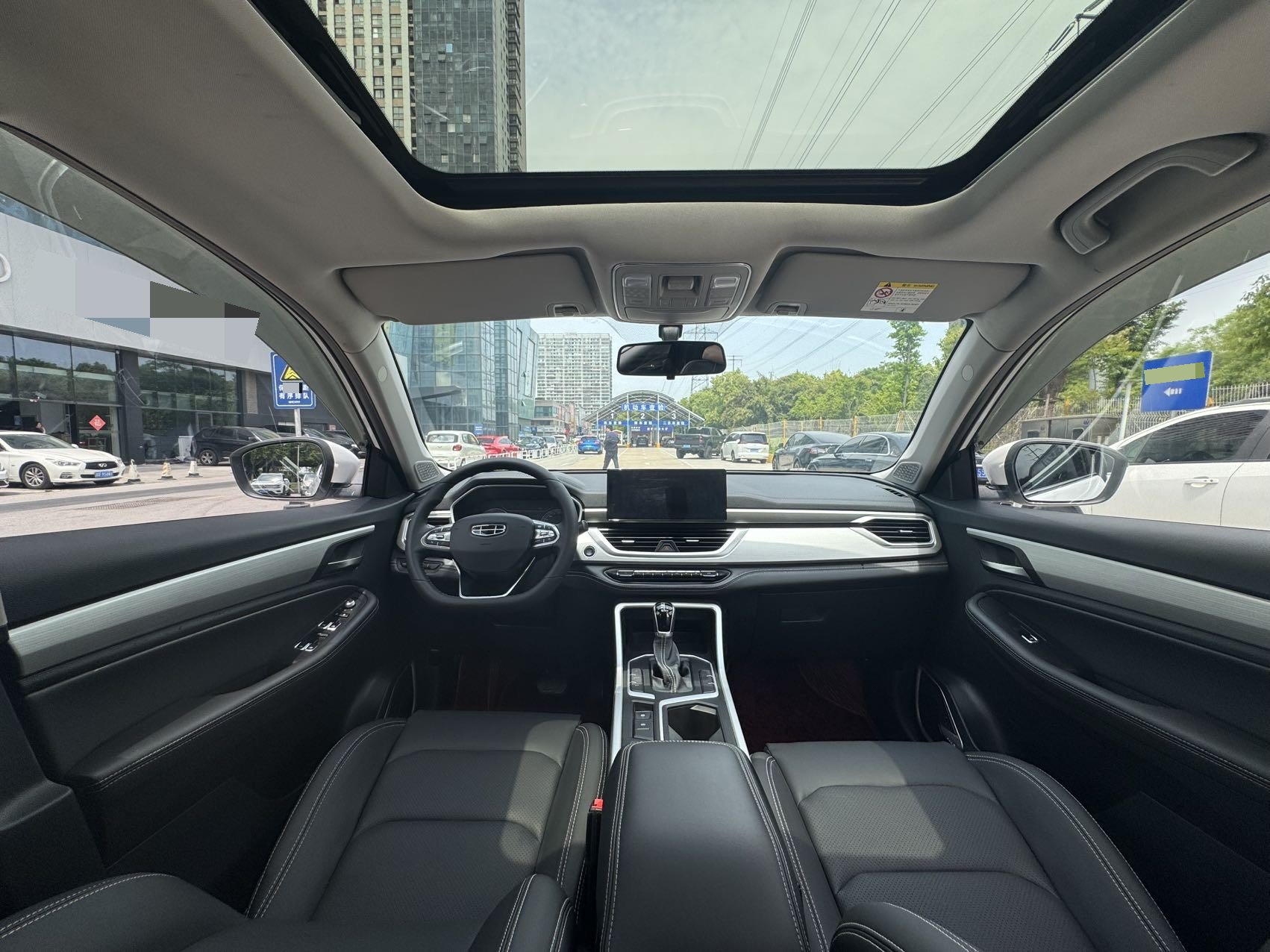 GEELY Vision X6 2020 car image #6