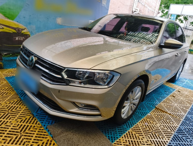 Volkswagen Bora 2017 car image 