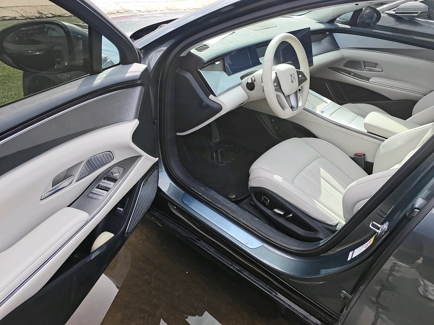 BYD HanL 2025 immagine di auto #8