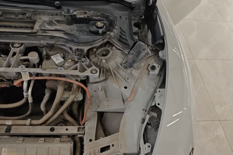 MI SU7 2025 image de voiture #24