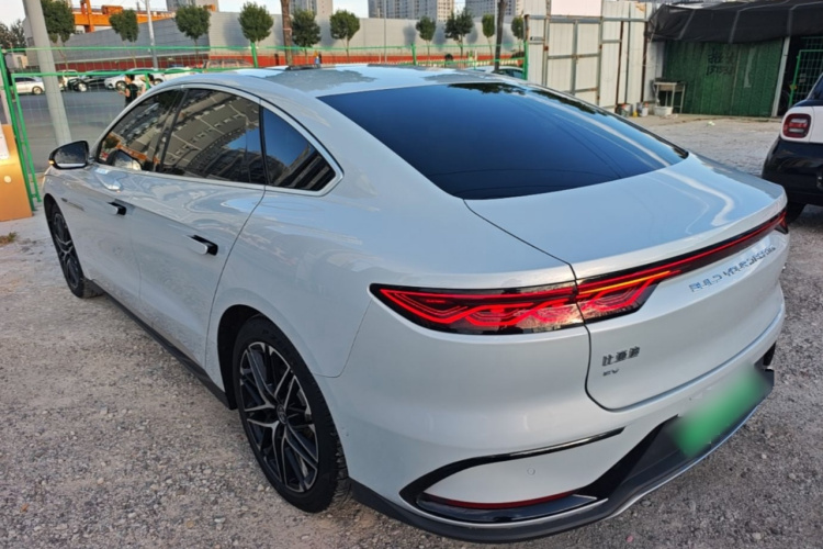 BYD Han 2024 car image #5