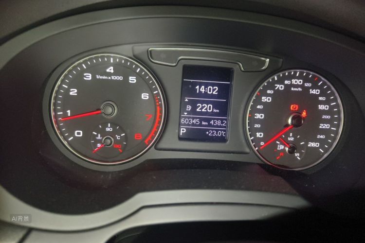 Audi Q3 2019 #14 Audi Q3 2019 car image #14