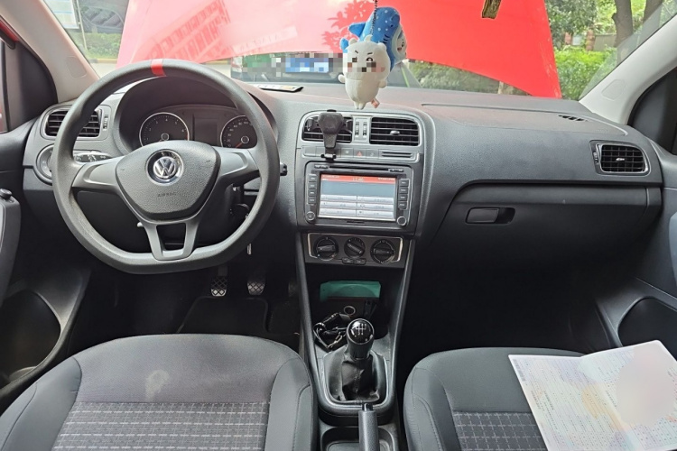 Volkswagen Polo 2014 #7 Volkswagen Polo 2014 car image #7