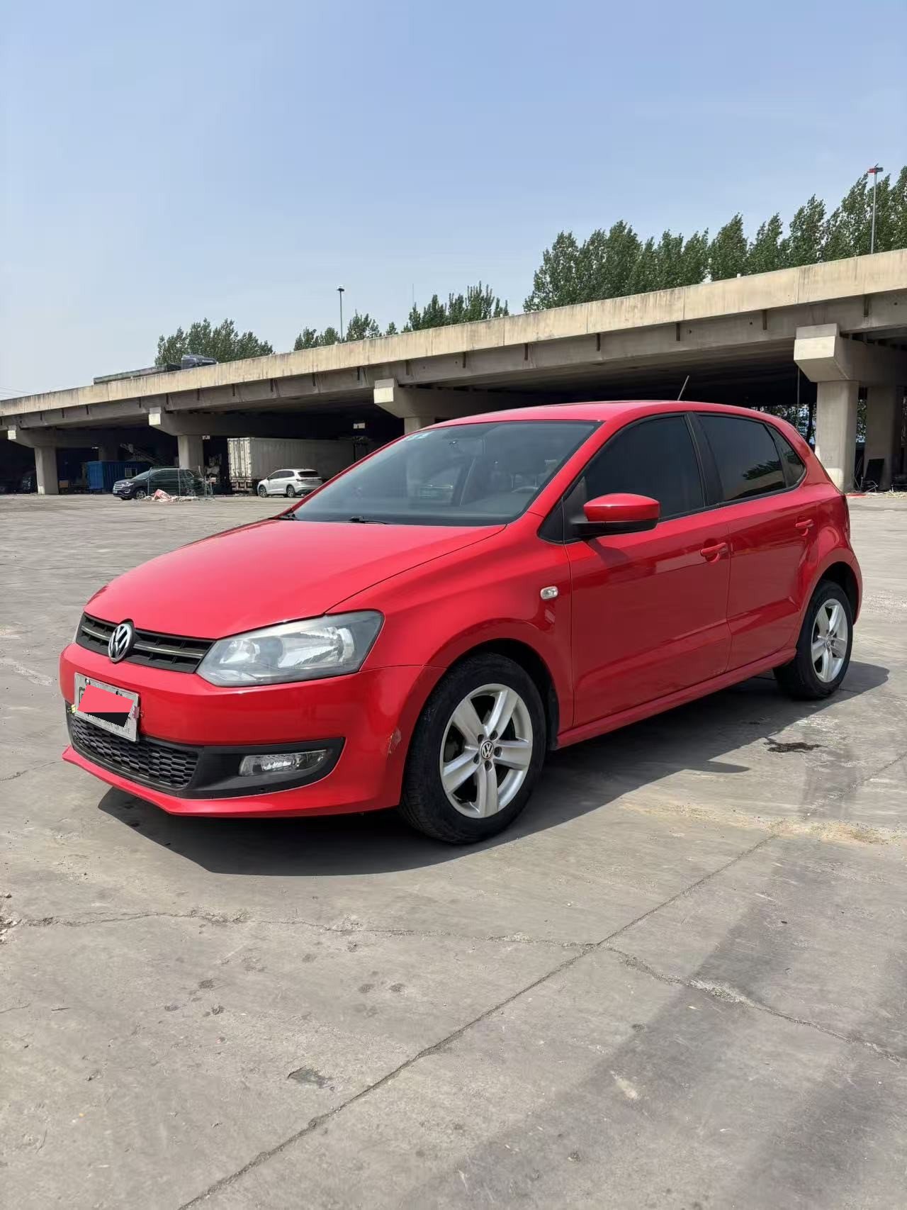 Volkswagen Polo 2012 car image 