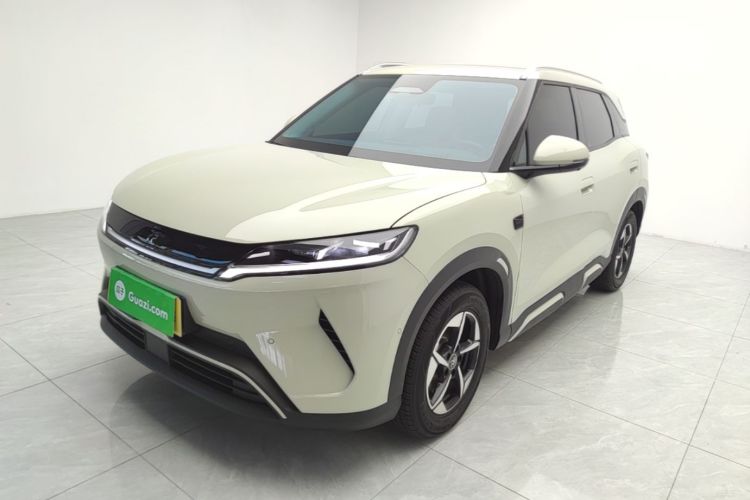 BYD YuanUP 2025 #2 BYD YuanUP 2025 car image #2