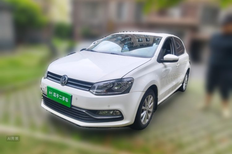 Volkswagen Polo 2018 car image #2