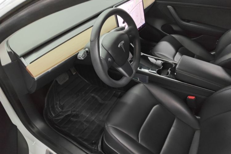 Tesla Model 3 2020 #16 Tesla Model 3 2020 car image #16