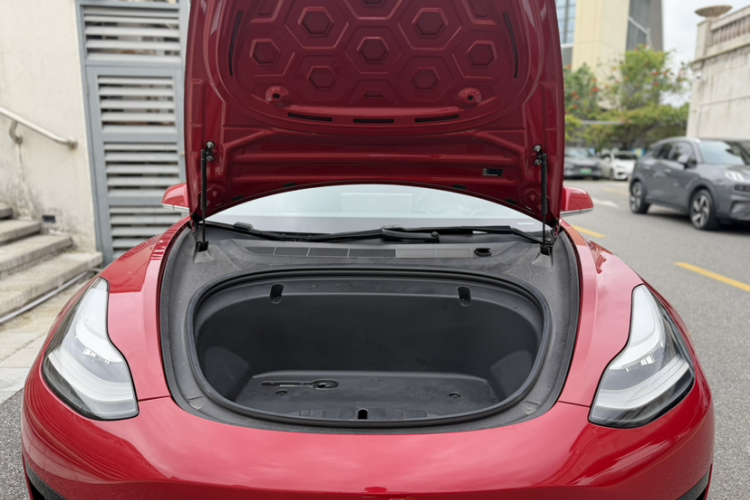 Tesla Model 3 2020 #19 Tesla Model 3 2020 car image #19