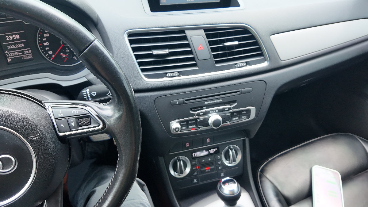Audi Q3 2014 immagine di auto #10