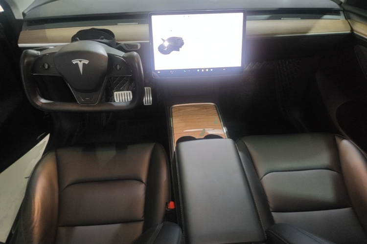 Tesla Model Y 2021 #10 Tesla Model Y 2021 immagine di auto #10
