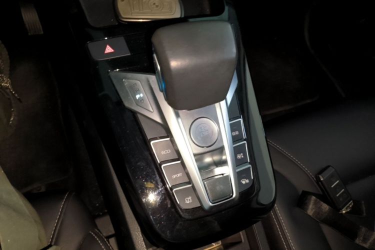 BYD Yuan New Energy 2019 #14 BYD Yuan New Energy 2019 car image #14