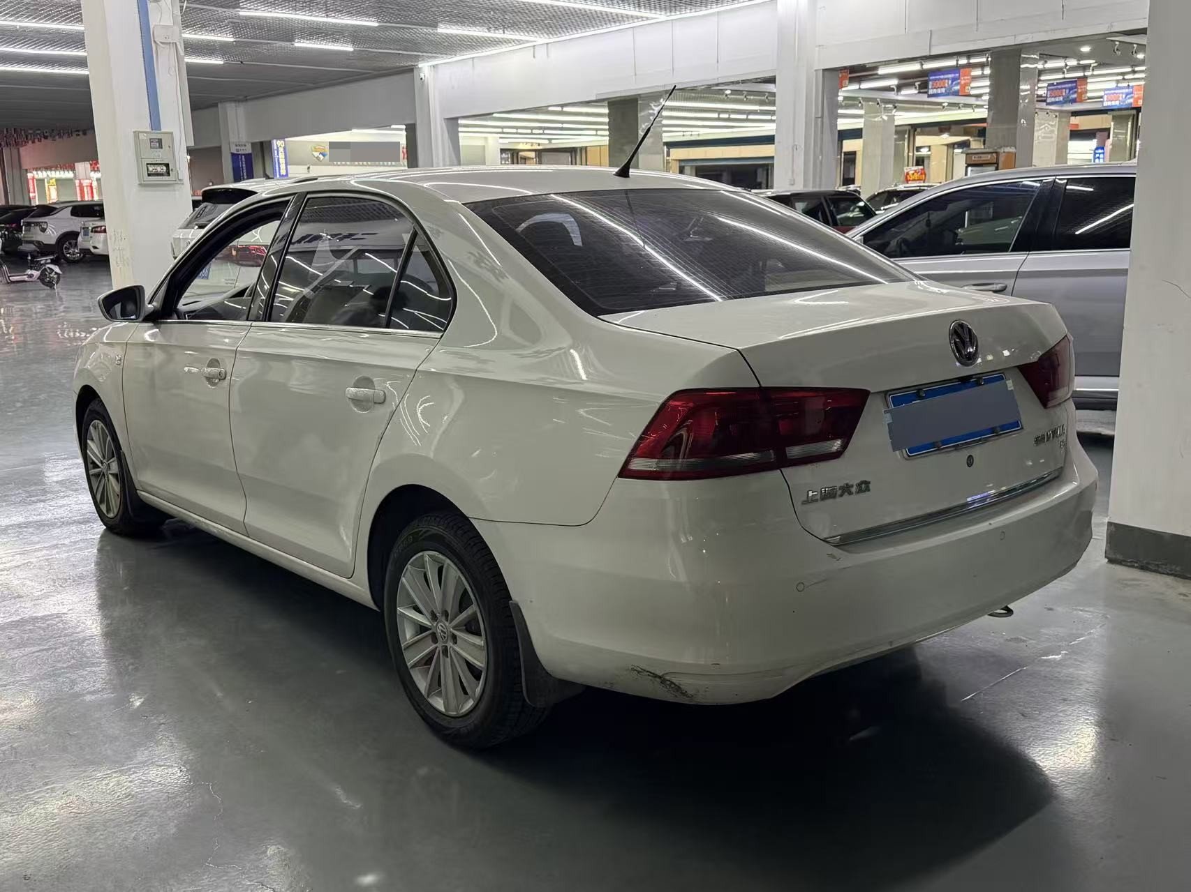 Volkswagen Santana 2015 #4 Volkswagen Santana 2015 car image #4
