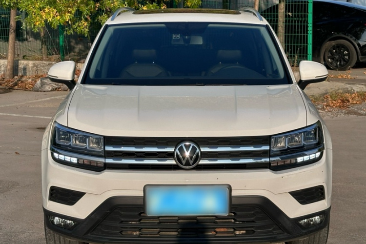 Volkswagen Tharu 2021 immagine di auto #3