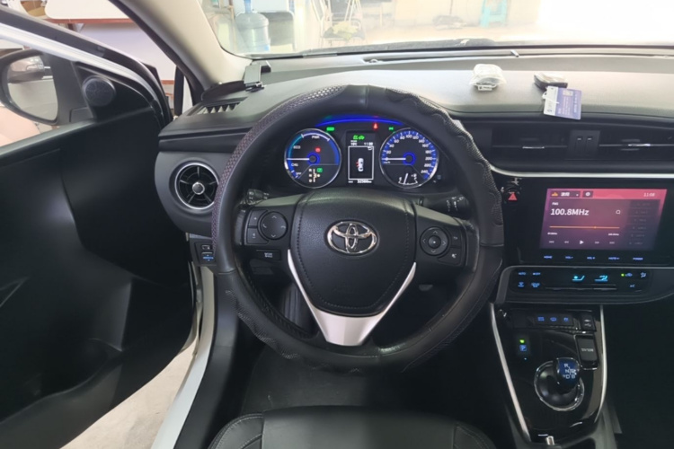Toyota Corolla Hybird E+ 2019 #11 Toyota Corolla Hybird E+ 2019 car image #11