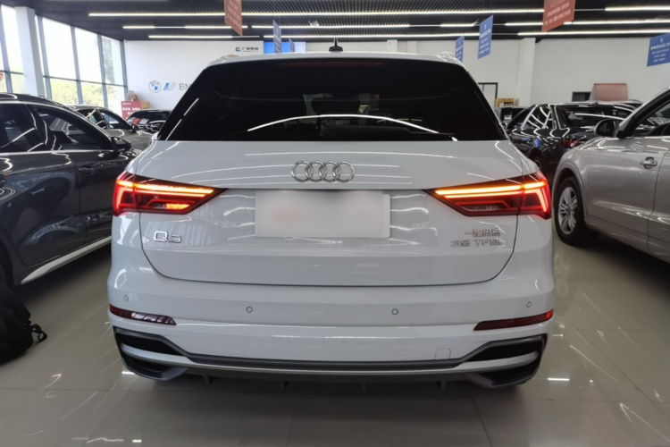 Audi Q3 2021 #6 Audi Q3 2021 car image #6