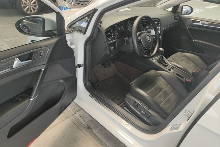 Volkswagen Golf 2018 #16 Volkswagen Golf 2018 car image #16