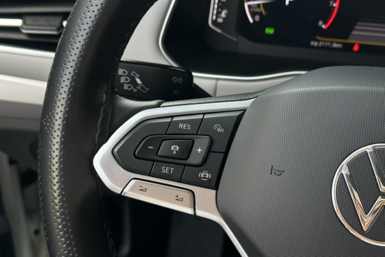 Volkswagen Bora 2023 изображение автомобиля #12