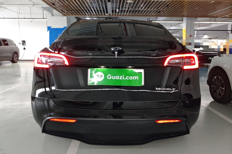 Tesla Model Y 2021 #6 Tesla Model Y 2021 car image #6