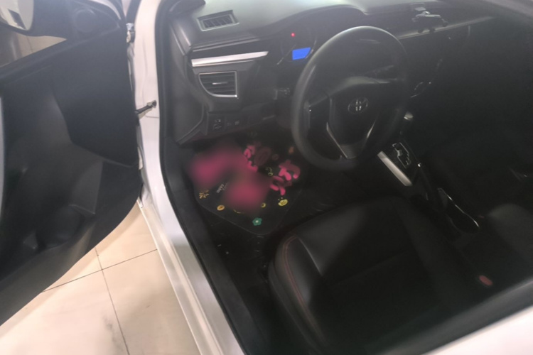 Toyota Corolla 2018 #12 Toyota Corolla 2018 car image #12