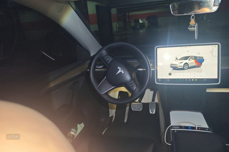 Tesla Model Y 2023 #12 Tesla Model Y 2023 car image #12