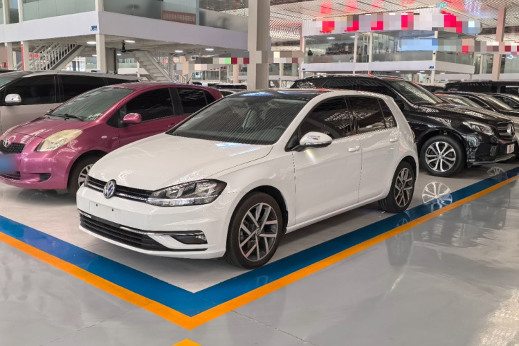 Volkswagen Golf 2018 #2 Volkswagen Golf 2018 car image #2