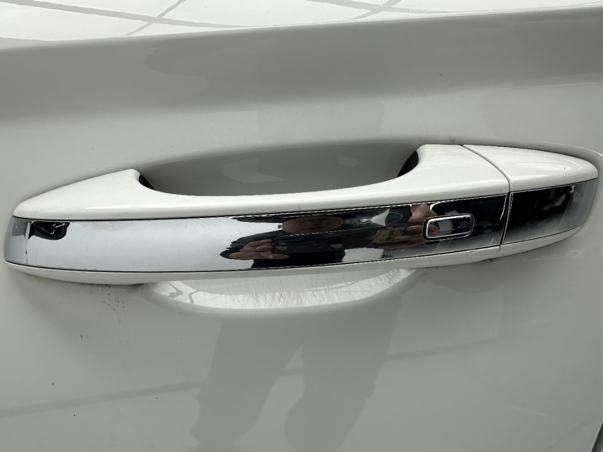 Volkswagen Tharu 2022 car image #10