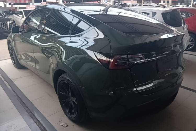 Tesla Model Y 2021 #5 Tesla Model Y 2021 car image #5