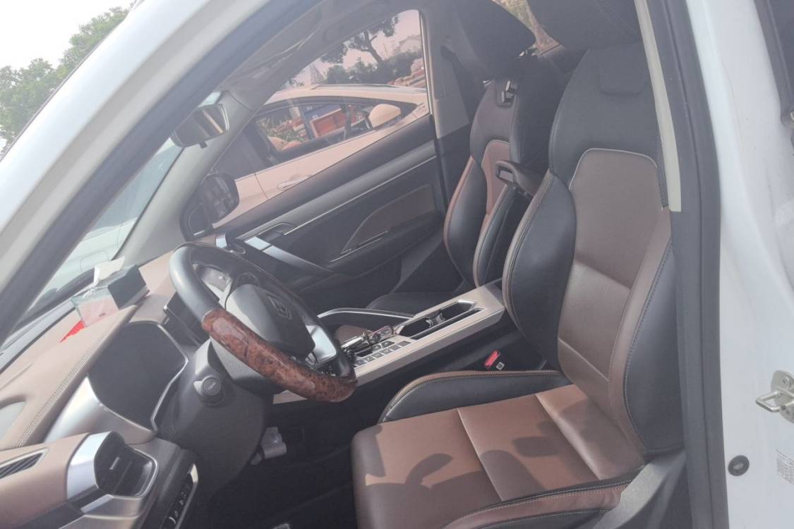 GEELY Coolray 2019 #18 GEELY Coolray 2019 car image #18