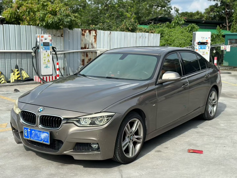 BMW 3 Series 2018 car image 