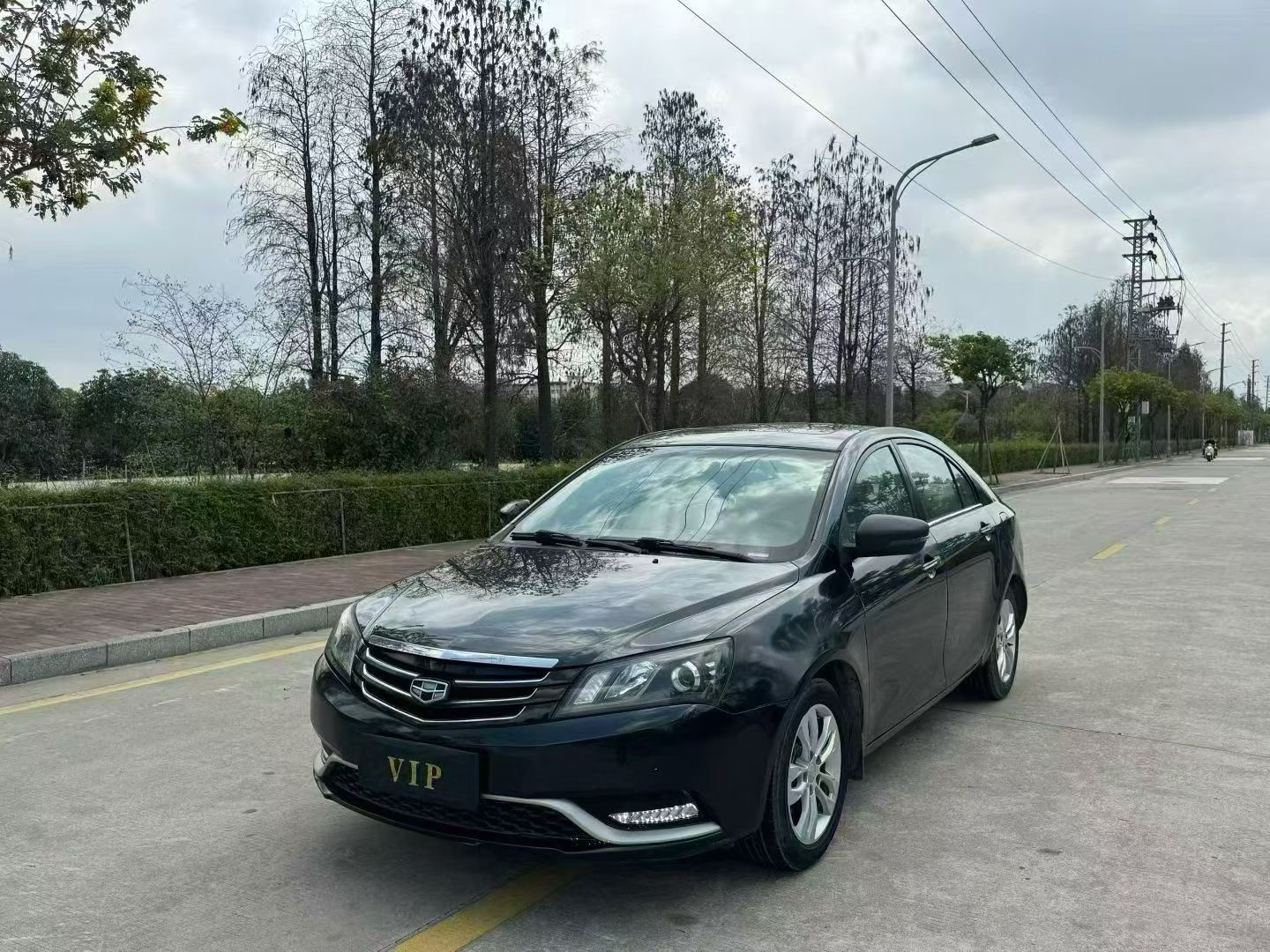 GEELY Emgrand 2015 GEELY Emgrand 2015 car image