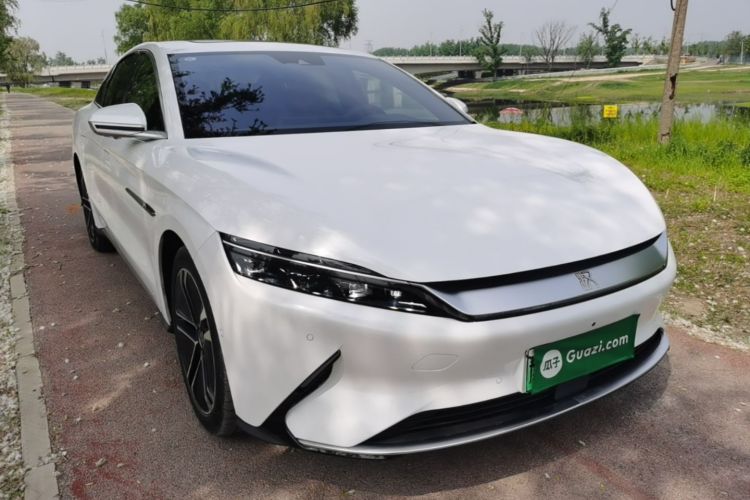 BYD Han 2022 صورة سيارة #4