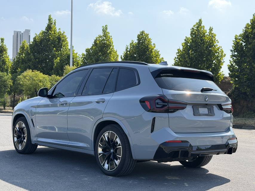 BMW iX3 2022 #7 BMW iX3 2022 car image #7
