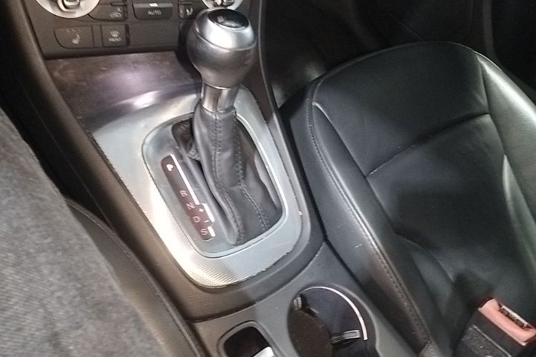 Audi Q3 2015 #14 Audi Q3 2015 car image #14