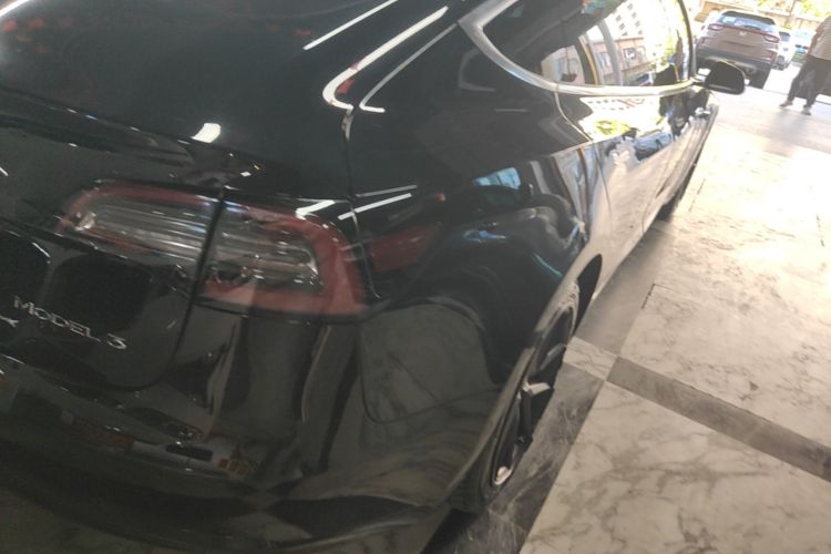 Tesla Model 3 2020 car image #8