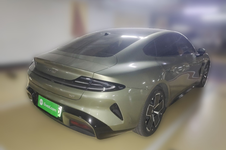 MI SU7 2025 car image #7