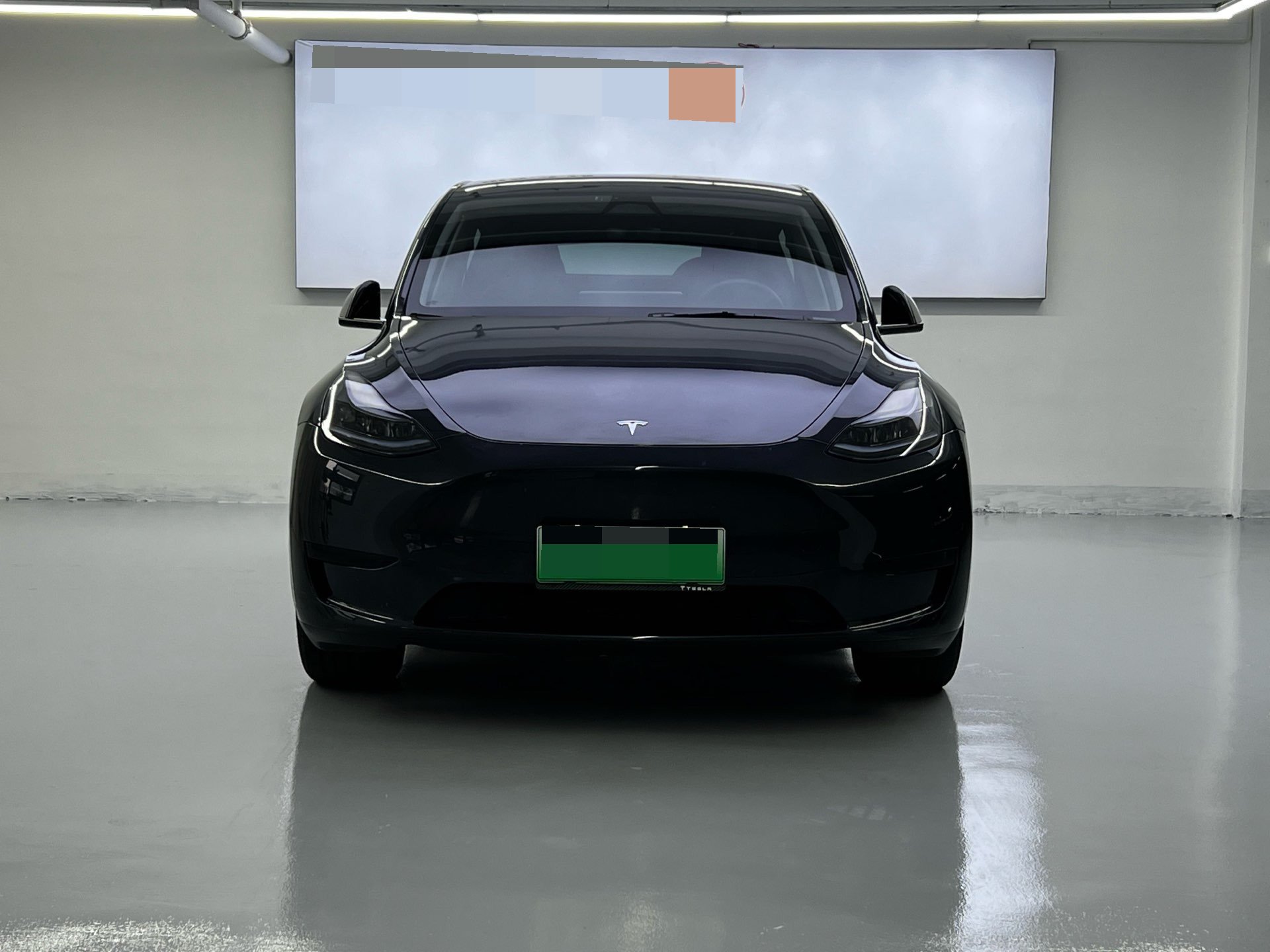 Tesla Model Y 2024 #2 Tesla Model Y 2024 صورة سيارة #2