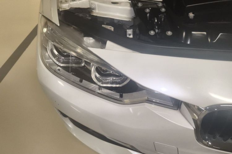 BMW 3 Series 2015 car image #8
