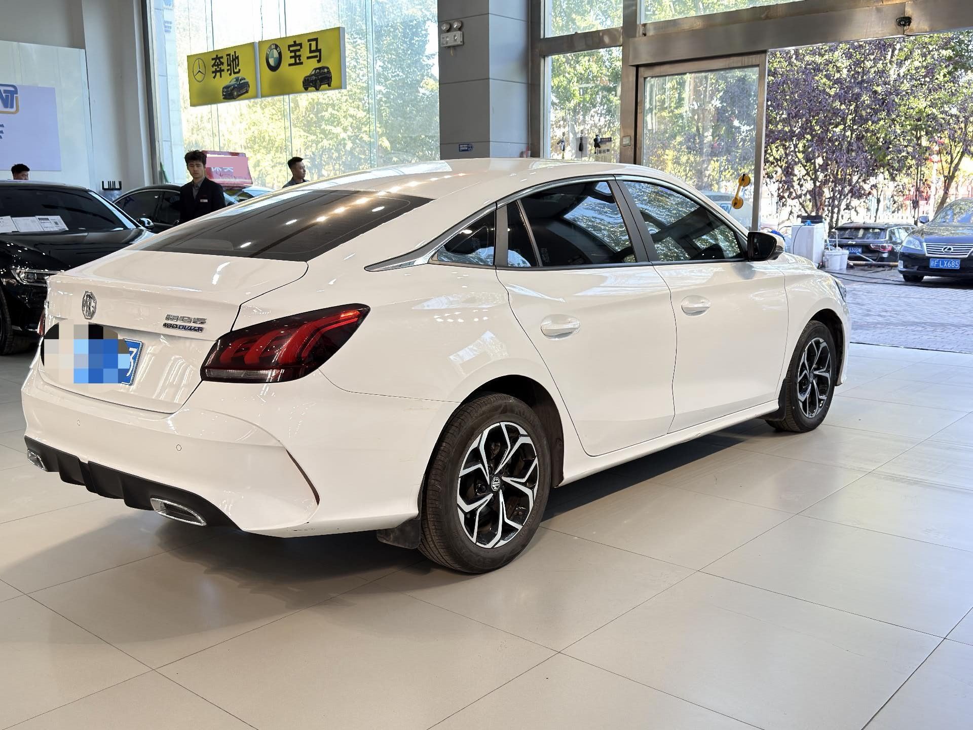 MG 5 2024 #5 MG 5 2024 image de voiture #5