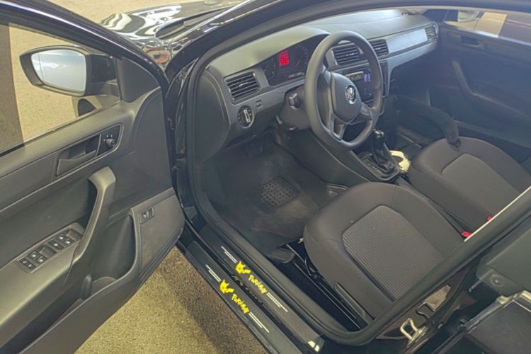 Volkswagen Santana 2022 car image #12