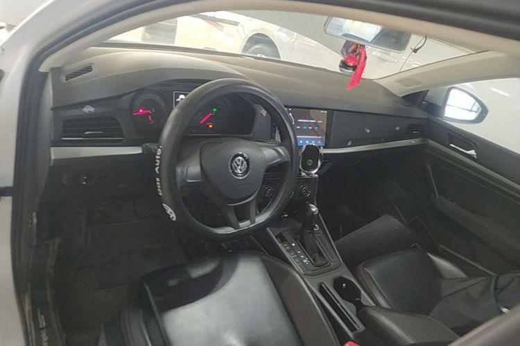 Volkswagen Lavida 2019 #10 Volkswagen Lavida 2019 car image #10