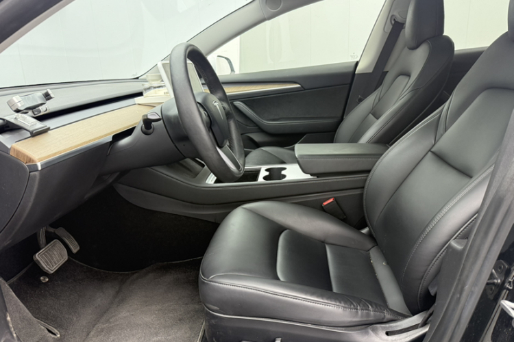 Tesla Model 3 2021 #10 Tesla Model 3 2021 car image #10